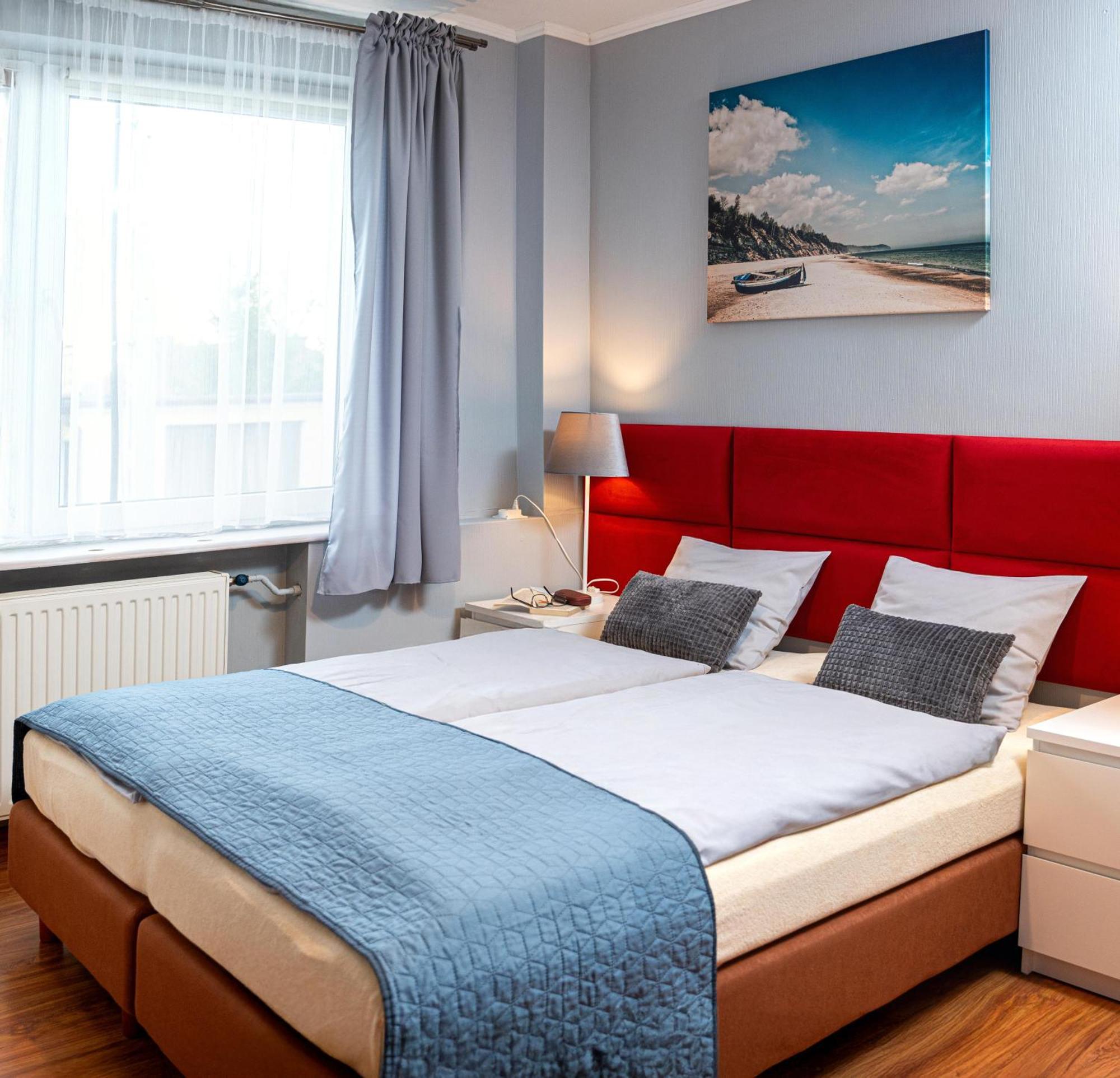 Cetniewo Pokoje I Apartamenty Wladyslawowo Exterior photo